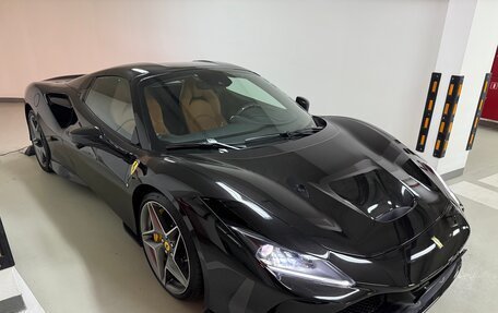 Ferrari F8, 2021 год, 37 000 000 рублей, 14 фотография