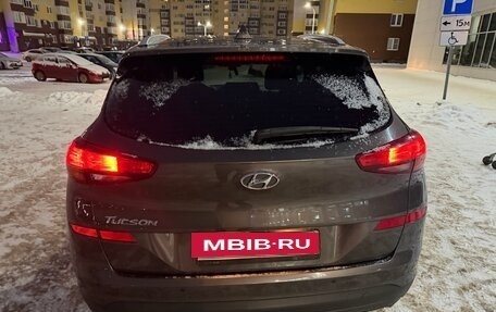 Hyundai Tucson III, 2019 год, 2 100 000 рублей, 3 фотография