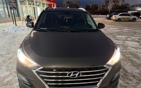 Hyundai Tucson III, 2019 год, 2 100 000 рублей, 1 фотография