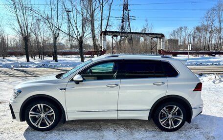 Volkswagen Tiguan II, 2018 год, 2 200 000 рублей, 2 фотография