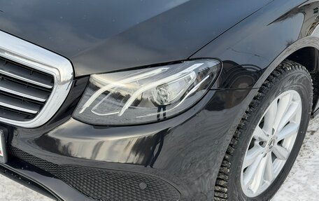 Mercedes-Benz E-Класс, 2019 год, 1 840 000 рублей, 38 фотография