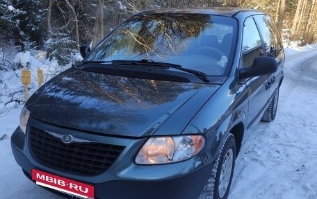 Chrysler Voyager IV, 2002 год, 650 000 рублей, 7 фотография