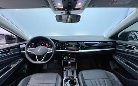 Volkswagen Passat B8 рестайлинг, 2023 год, 2 100 000 рублей, 10 фотография