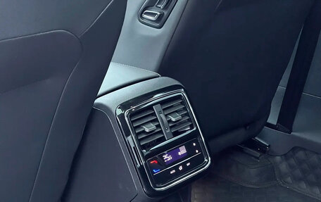 Volkswagen Passat B8 рестайлинг, 2023 год, 2 100 000 рублей, 23 фотография