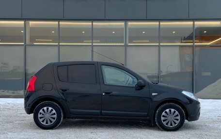 Renault Sandero I, 2013 год, 389 000 рублей, 3 фотография