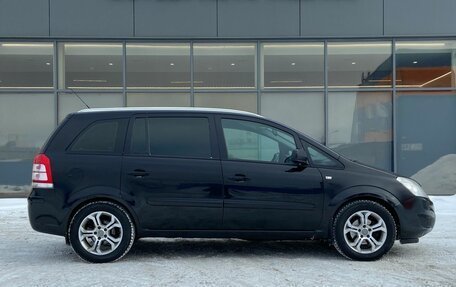 Opel Zafira B, 2010 год, 549 000 рублей, 3 фотография