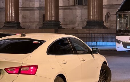 Chevrolet Malibu IX, 2018 год, 920 000 рублей, 5 фотография