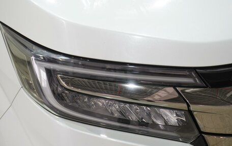 Honda Stepwgn IV, 2017 год, 2 365 000 рублей, 7 фотография