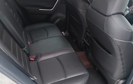 Toyota RAV4, 2021 год, 3 490 000 рублей, 7 фотография