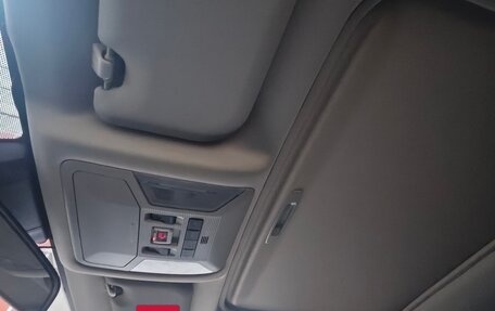 Toyota RAV4, 2021 год, 3 490 000 рублей, 11 фотография