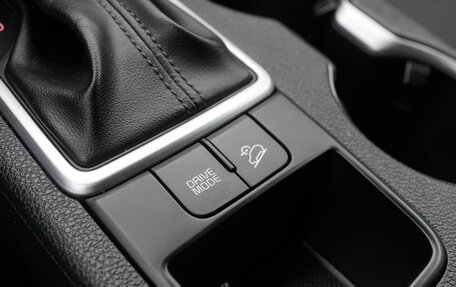 KIA Sportage IV рестайлинг, 2018 год, 2 390 000 рублей, 16 фотография