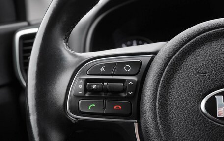 KIA Sportage IV рестайлинг, 2018 год, 2 390 000 рублей, 17 фотография