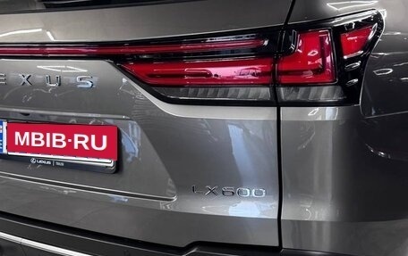 Lexus LX, 2023 год, 16 000 000 рублей, 7 фотография