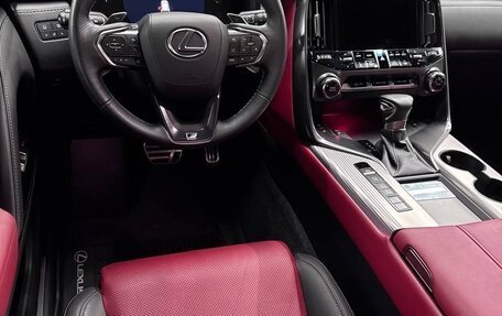 Lexus LX, 2023 год, 16 000 000 рублей, 16 фотография