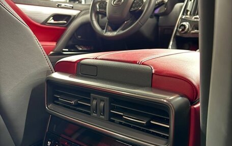 Lexus LX, 2023 год, 16 000 000 рублей, 23 фотография