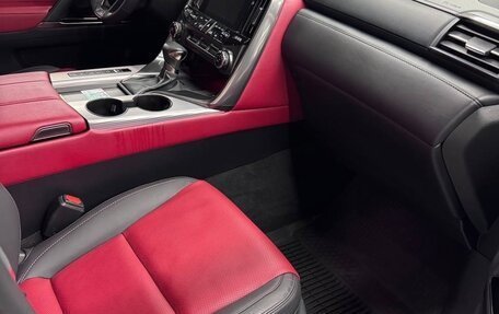 Lexus LX, 2023 год, 16 000 000 рублей, 20 фотография