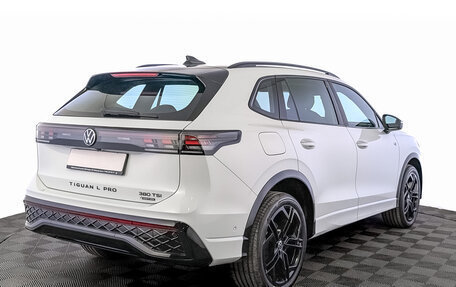 Volkswagen Tiguan, 2025 год, 5 300 000 рублей, 2 фотография