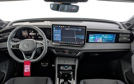 Volkswagen Tiguan, 2025 год, 5 300 000 рублей, 10 фотография