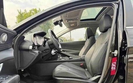 Hyundai Elantra, 2022 год, 1 400 000 рублей, 12 фотография