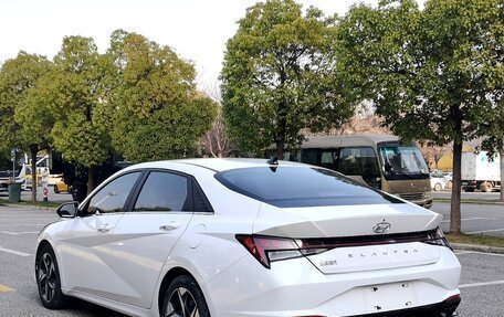 Hyundai Elantra, 2021 год, 1 560 000 рублей, 6 фотография