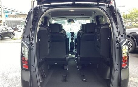 Honda Freed, 2025 год, 2 380 000 рублей, 14 фотография