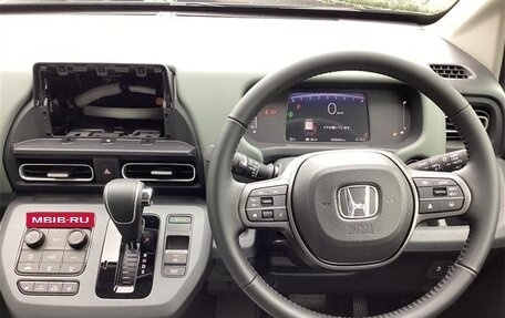 Honda Freed, 2025 год, 2 380 000 рублей, 19 фотография