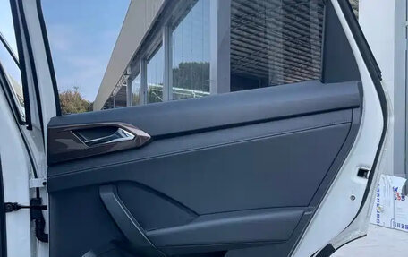 Volkswagen Tharu, 2022 год, 2 160 000 рублей, 14 фотография