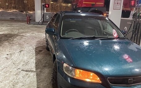 Honda Accord VII рестайлинг, 2000 год, 280 000 рублей, 1 фотография