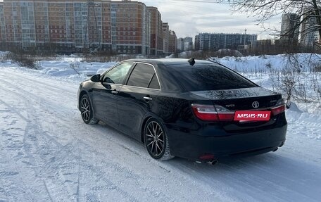 Toyota Camry, 2015 год, 1 850 000 рублей, 3 фотография