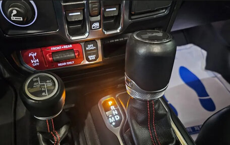 Jeep Wrangler, 2022 год, 5 325 000 рублей, 13 фотография