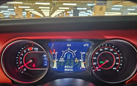 Jeep Wrangler, 2022 год, 5 325 000 рублей, 12 фотография