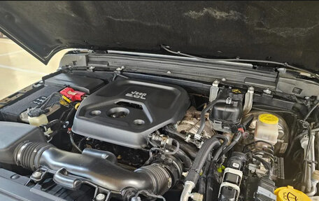 Jeep Wrangler, 2022 год, 5 325 000 рублей, 10 фотография