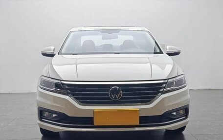 Volkswagen Lavida, 2022 год, 1 276 277 рублей, 2 фотография