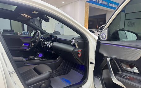 Mercedes-Benz A-Класс, 2021 год, 2 230 000 рублей, 10 фотография