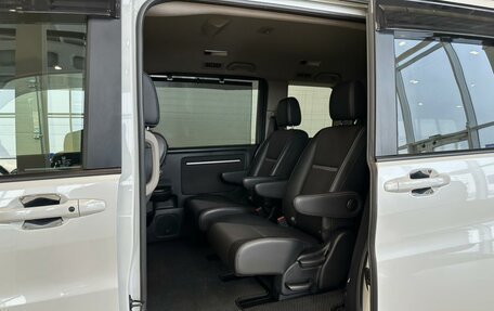 Honda Stepwgn IV, 2020 год, 2 649 900 рублей, 17 фотография