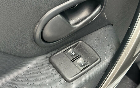 Renault Logan II, 2020 год, 1 100 000 рублей, 17 фотография