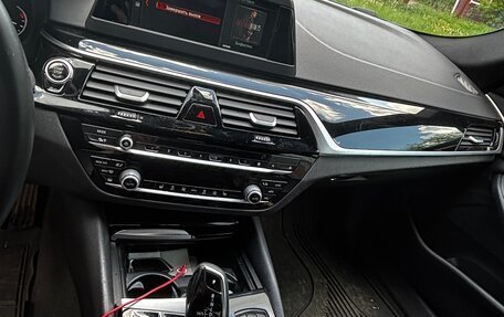 BMW 5 серия, 2018 год, 2 800 000 рублей, 7 фотография