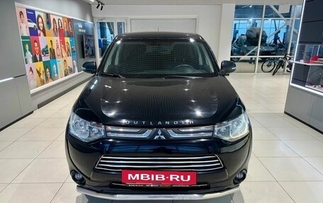 Mitsubishi Outlander III рестайлинг 3, 2012 год, 1 299 000 рублей, 2 фотография