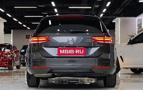Volkswagen Passat B8 рестайлинг, 2018 год, 1 860 035 рублей, 5 фотография