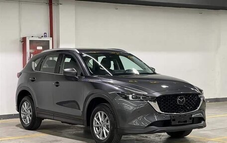 Mazda CX-5 II, 2024 год, 2 800 230 рублей, 3 фотография