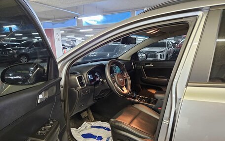 KIA Sportage IV рестайлинг, 2022 год, 1 830 000 рублей, 8 фотография