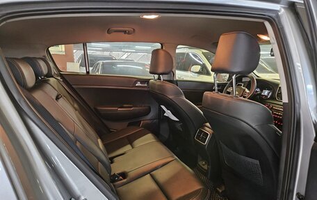 KIA Sportage IV рестайлинг, 2022 год, 1 830 000 рублей, 7 фотография