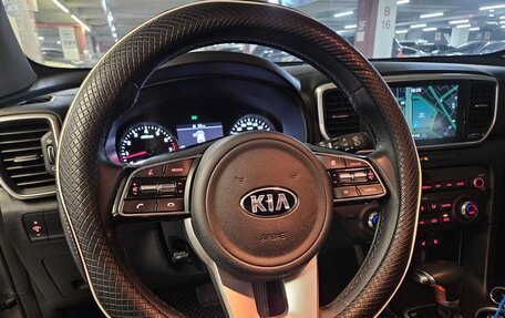 KIA Sportage IV рестайлинг, 2022 год, 1 830 000 рублей, 10 фотография