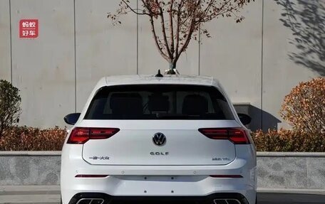 Volkswagen Golf VIII, 2024 год, 2 560 000 рублей, 7 фотография