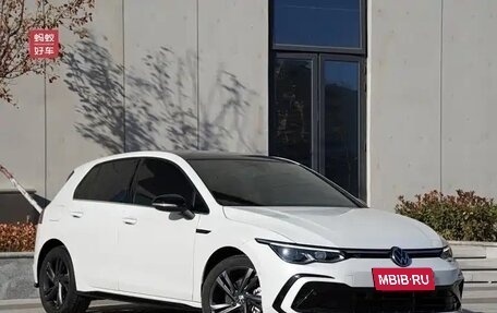 Volkswagen Golf VIII, 2024 год, 2 560 000 рублей, 3 фотография