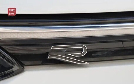 Volkswagen Golf VIII, 2024 год, 2 560 000 рублей, 21 фотография