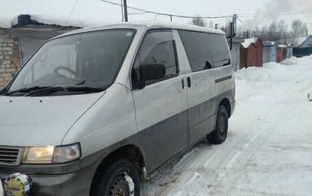 Mazda Bongo Friendee i рестайлинг, 1998 год, 680 000 рублей, 8 фотография