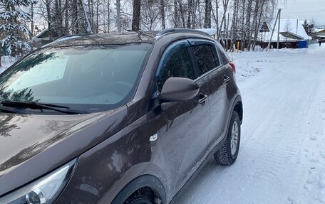 KIA Sportage III, 2010 год, 860 000 рублей, 19 фотография