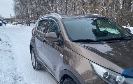 KIA Sportage III, 2010 год, 860 000 рублей, 21 фотография