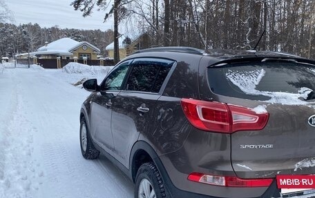 KIA Sportage III, 2010 год, 860 000 рублей, 24 фотография